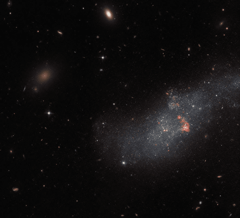 UGCA 307 Thiên hà lùn nhỏ được chụp bởi Hubble